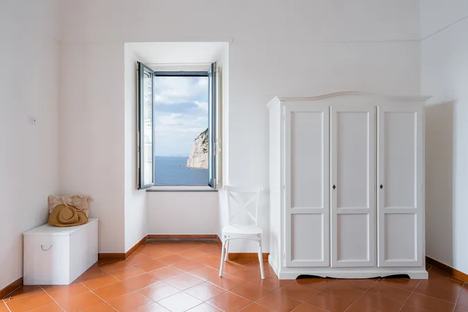Dipinto Apartments-30